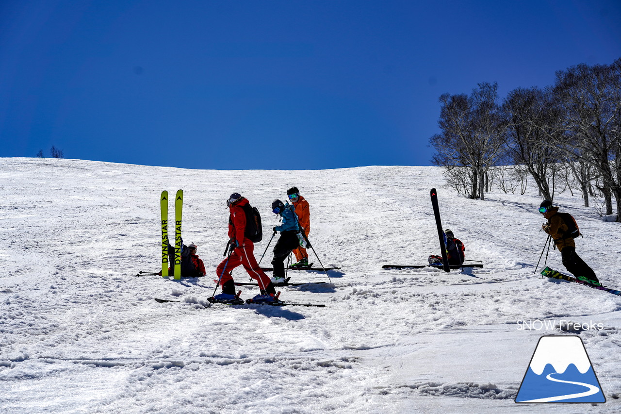 ニセコグラン・ヒラフ DYNASTAR SKI TEST RIDE DAYS Photo Session!!最高の天気に恵まれたニセコに、最高の仲間たちが集まりました☆